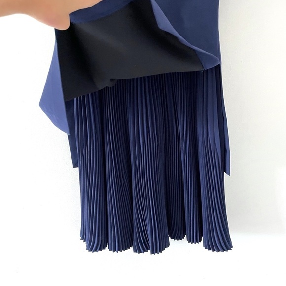 Theory Malkan Pleated Skirt Navy Crepe Dress - Picture 10 of 11
